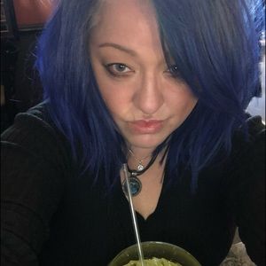 Meet your Posher, Ann